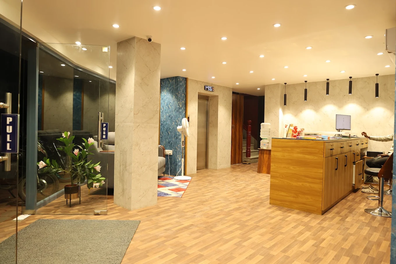 Explore SVS Grand Hotel Rooms Best hotel in Dindigul